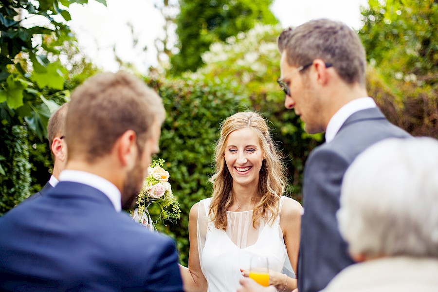 Katja Velmans Hochzeitsfotograf Düsseldorf – Rennbahn Grafenberg Teehaus