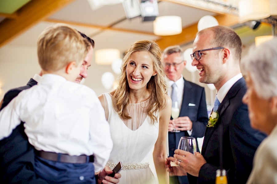 Katja Velmans Hochzeitsfotograf Düsseldorf – Rennbahn Grafenberg Teehaus
