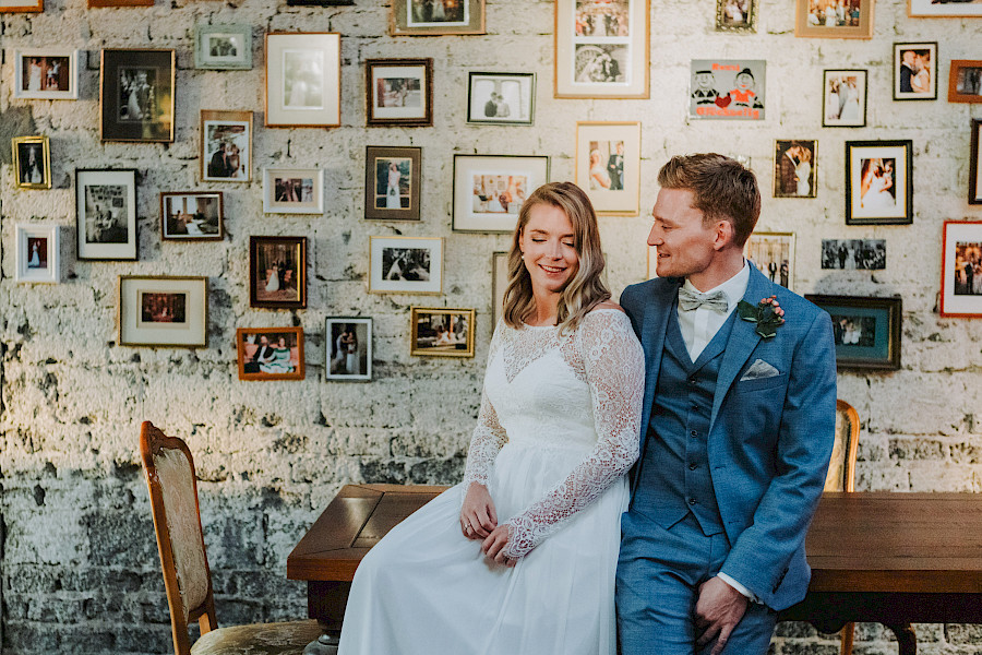 Katja Velmans Hochzeitsfotograf Düsseldorf – Freie Trauung im Gare du Neuss