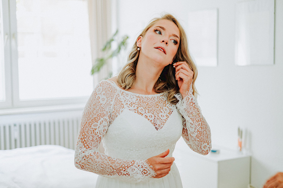 Katja Velmans Hochzeitsfotograf Düsseldorf – Freie Trauung im Gare du Neuss