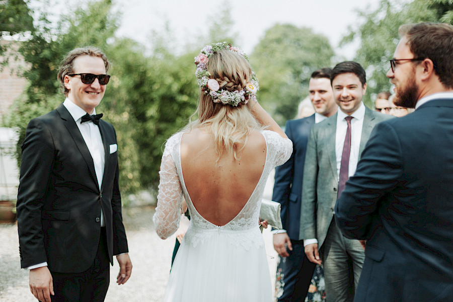 Katja Velmans Hochzeitsfotograf Düsseldorf – Freie Trauung auf dem Neimeshof in Kempen