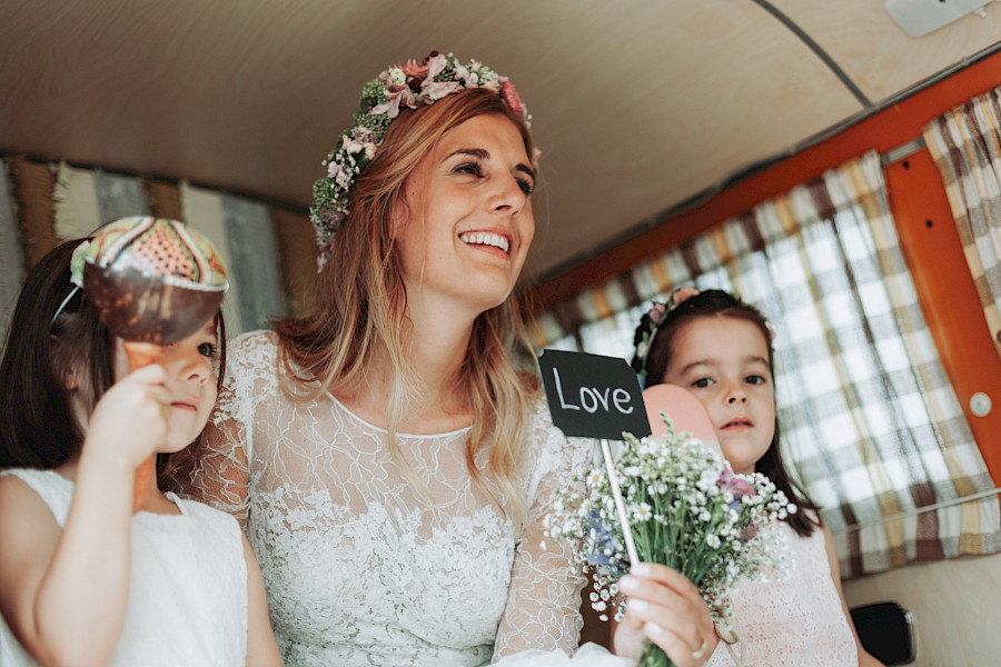 Katja Velmans Hochzeitsfotograf Düsseldorf – Freie Trauung auf dem Neimeshof in Kempen