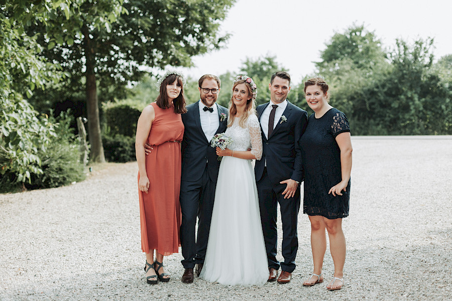 Katja Velmans Hochzeitsfotograf Düsseldorf – Freie Trauung auf dem Neimeshof in Kempen