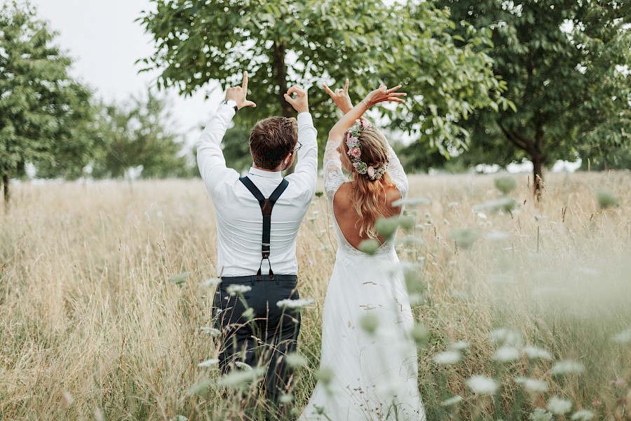 Katja Velmans Hochzeitsfotograf Düsseldorf – Freie Trauung auf dem Neimeshof in Kempen