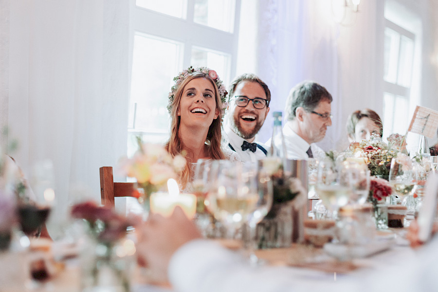 Katja Velmans Hochzeitsfotograf Düsseldorf – Freie Trauung auf dem Neimeshof in Kempen