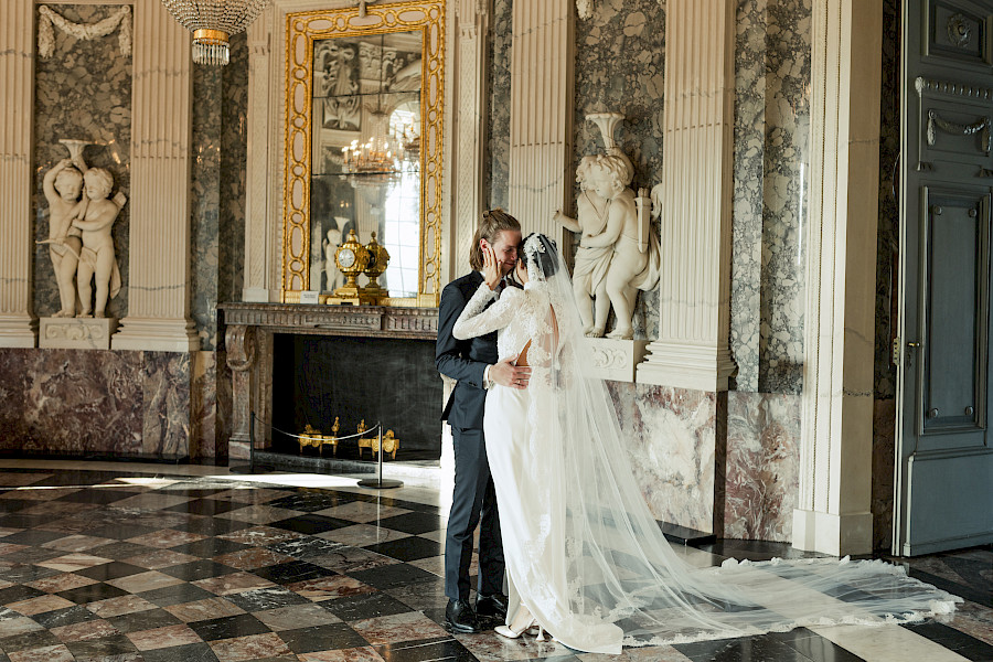 Katja Velmans Hochzeitsfotograf Düsseldorf – Standesamtliche Trauung im Schloss Benrath